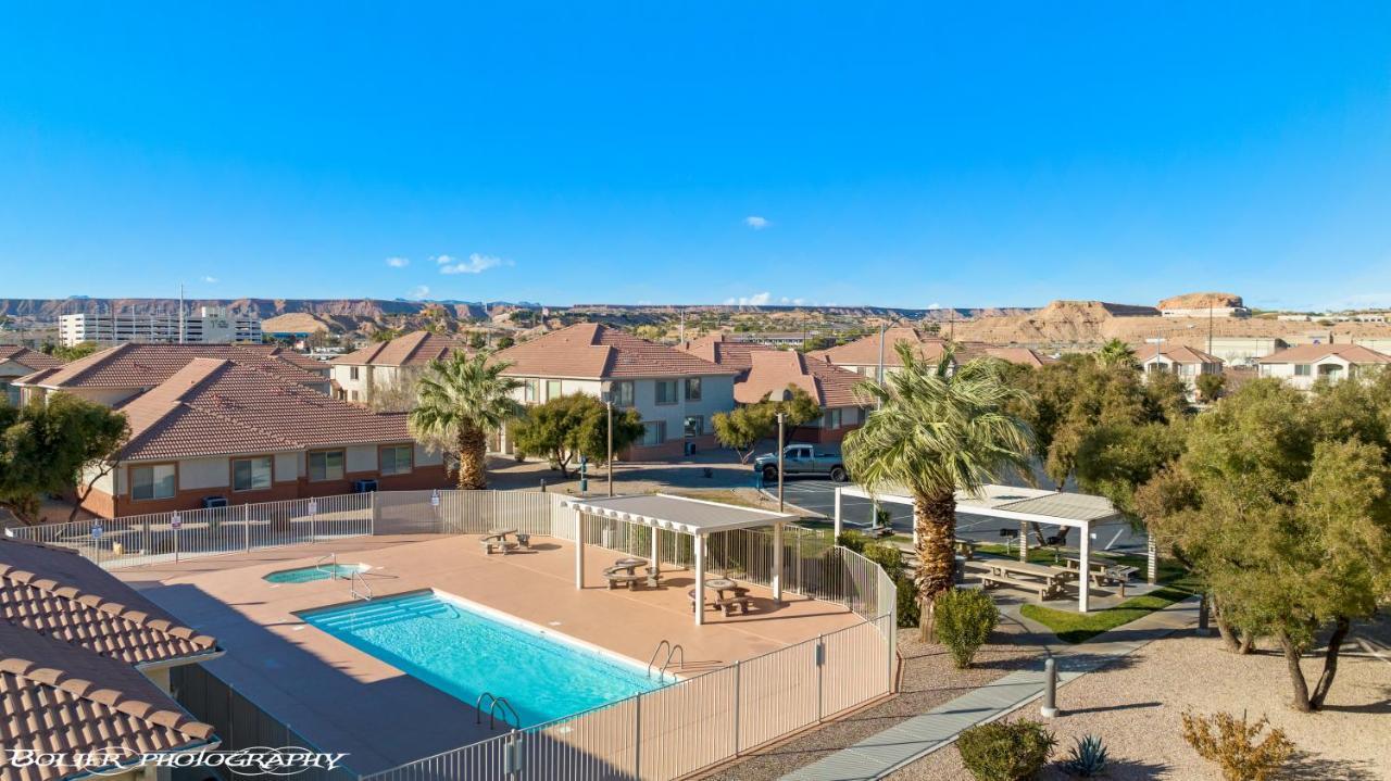 Beautiful Condo At The Springs By Cool Properties Mesquite Exteriör bild